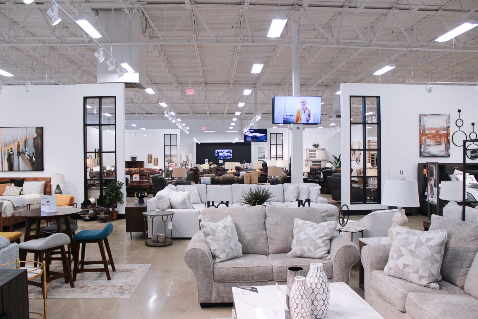 Ashley Furniture_February 2024-019